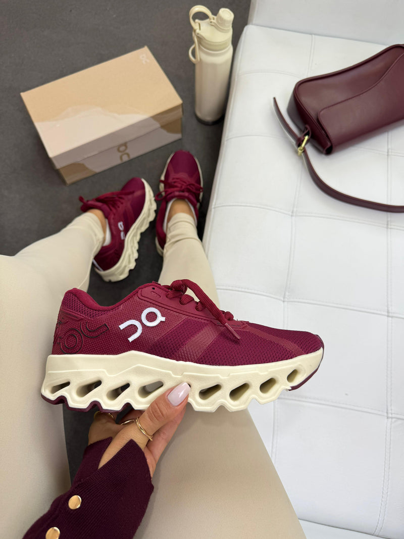 Tênis On Cloud Bordô