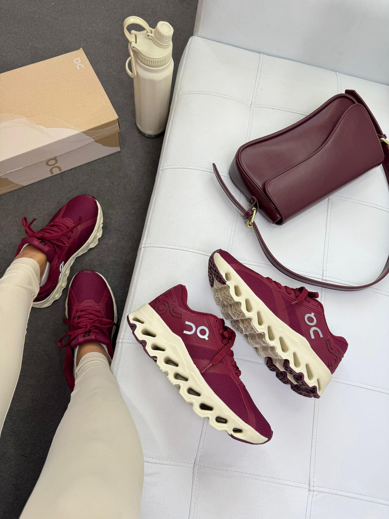 Tênis On Cloud Bordô