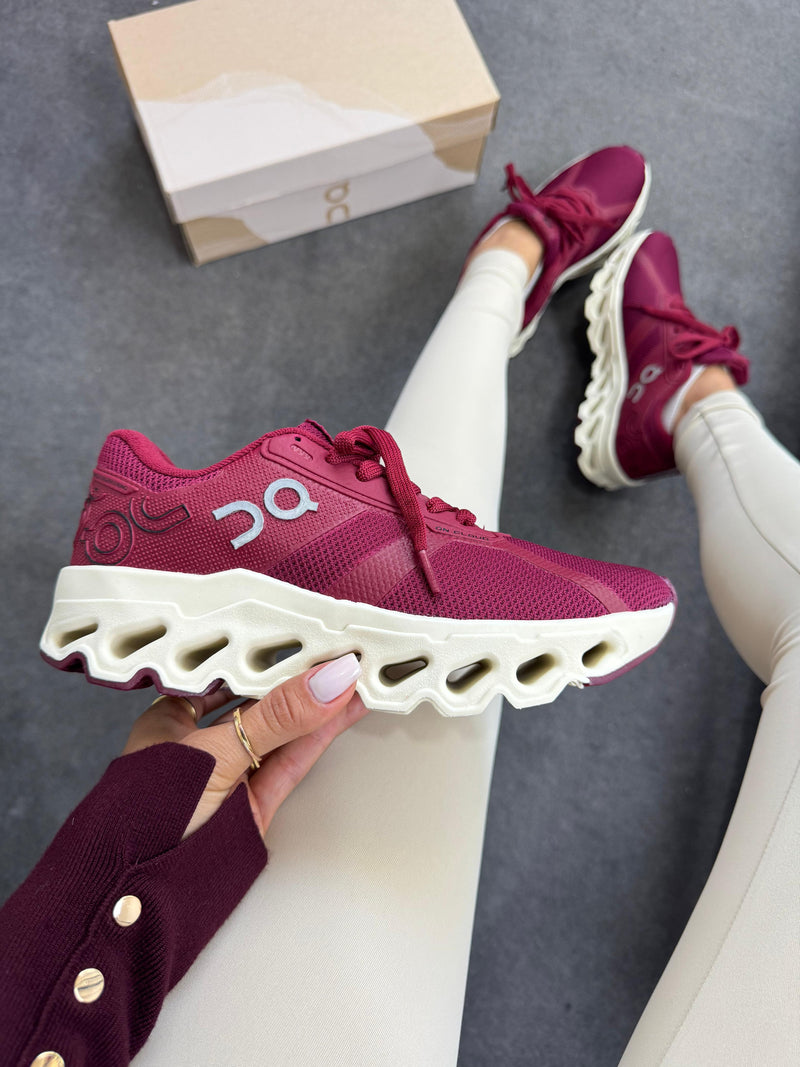 Tênis On Cloud Bordô