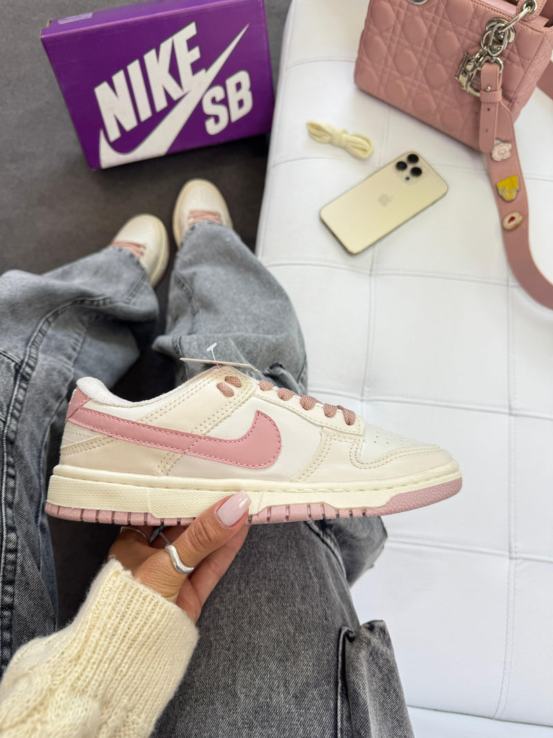 Nk Dunk Low Pro Off/Rose