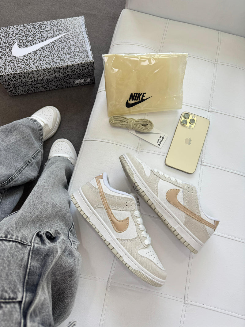 Nk Dunk Luxo Off/Bege