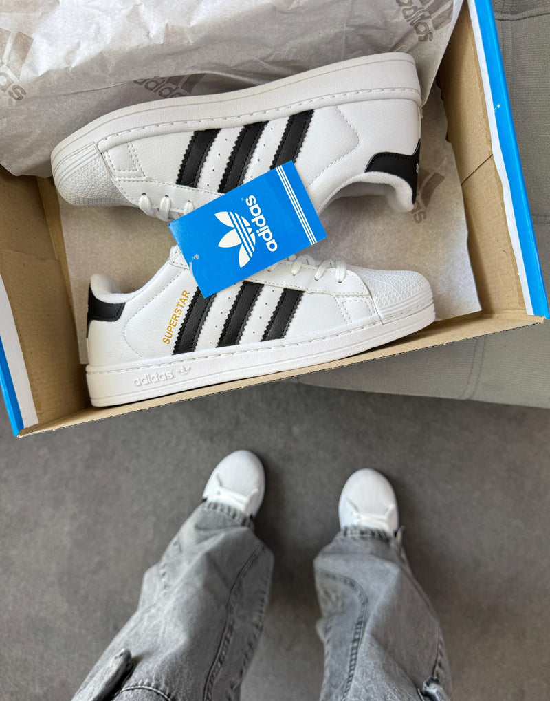 Ad Super Star Branco Preto