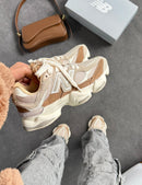 NB 9060 Off/Castanho