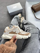 NB 9060 Off/Castanho