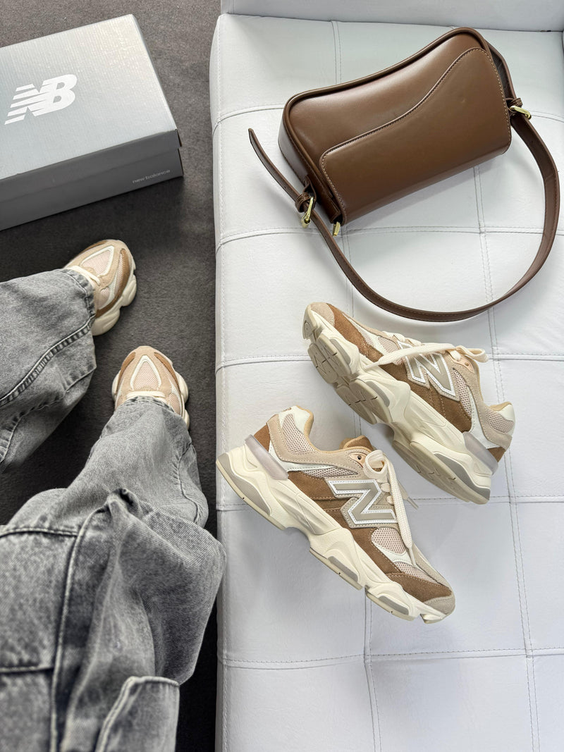 NB 9060 Off/Castanho