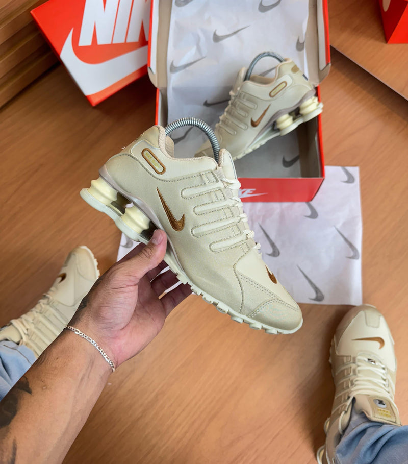 Nk Shox Nz Prime Bronze/Ouro