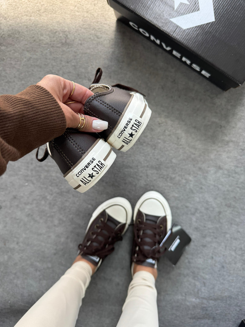 Converse Star Café